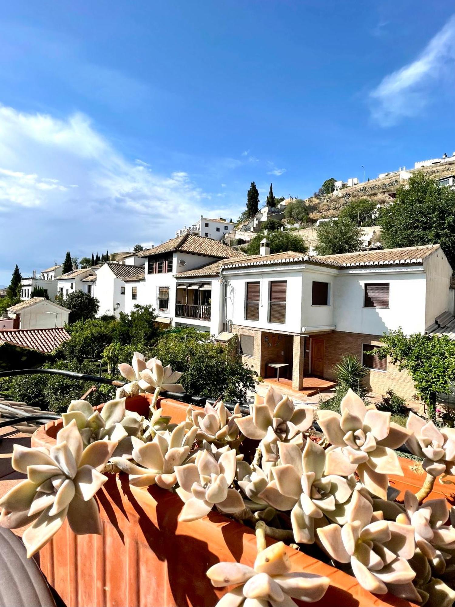 Habitacion Con Bano Y Cocina Privados En Albaicin Granada Eksteriør billede